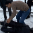 В городе Дзержинске Нижегородской области задержаны два иностранца, подозреваемые в применении насилия в отношении полицейского (Фотографии, видео-комментарий) - СУ СК РФ