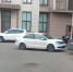 Загородившую проезд скорой помощи машину в Нижнем Новгороде привезли на тросе - фото 1 - vGorodeN.Ru