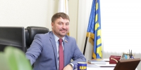 Депутат ЛДПР Владислав Атмахов поздравляет с Днём русского языка - ЛДПР