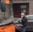 Дорогу автобусу в Нижнем Новгороде перегородил бывший депутат Михаил Дикин - Сетевое издание Живем в Нижнем