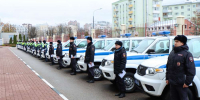 Петр Банников вручил нижегородским полицейским ключи от новых служебных машин - НИА Нижний Новгород