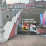 Фура застряла под Чкаловской лестницей в Нижнем Новгороде - фото 1 - vGorodeN.Ru