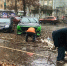 Дорожные службы убирают поваленные ураганным ветром деревья и ветки, а также откачивают воду в районах Нижнего Новгорода - Администрация г. Нижний Новгород