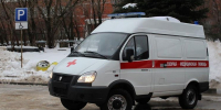 Труп мужчины лежит у детской больницы в Нижнем Новгороде - фото 1 - vGorodeN.Ru