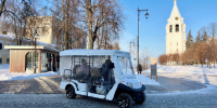 Экскурсии на электромобилях возобновились в Нижегородском кремле - Нижегородская правда