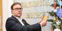 Депутат ЗСНО Рустам Досаев подарит беговую дорожку в рамках акции "Елка желаний" - ИА Нижний сейчас