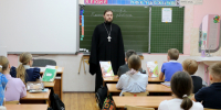 Клирик Автозаводского благочиния провел урок основ православной культуры для четвероклассников школы №119 - Нижегородская епархия
