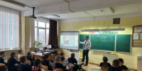 В р.п. Шатки следователь регионального следственного управления принял участие в мероприятиях, посвященных Дню полного освобождения Ленинграда от фашистской блокады - СУ СК РФ