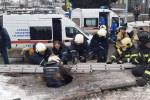 МЧС опубликовало кадры спасения нижегородца, провалившегося под землю