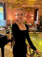 Софья Евстигнеева: "Мне никогда не затмить деда — да я и не хочу"
