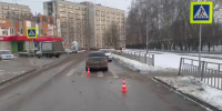 Женщину с ребенком сбили на улице Мончегорской - Время Н