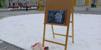 Стихийный мемориал Борису Немцову появился в центре Нижнего Новгорода - НИА Нижний Новгород