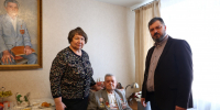 Юбилейные медали к 80-летию Победы вручили двум дзержинским ветеранам - Время Н