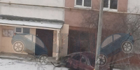 Автомобиль влетел в жилой дом на Автозаводе в Нижнем Новгороде - vGorodeN.Ru