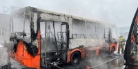 Два автобуса загорелись на улице Коновалова в Нижнем Новгороде 3 марта - Сетевое издание Живем в Нижнем