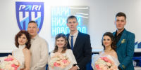 Три пары поженились на футбольном матче в Нижнем Новгороде - фото 1 - vGorodeN.Ru