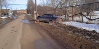 Пьяный водитель влетел в фонарный столб в Нижегородской области - фото 1 - vGorodeN.Ru