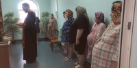 Помощник благочинного Воскресенского округа Нижегородской епархии совершил молебен в перинатальном центре - Нижегородская епархия