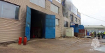 Стали известны подробности пожара в производственном здании на улице Федосеенко