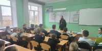 Благочинный Дальнеконстантиновского округа провел беседу с учащимися Дубравской школы - Нижегородская епархия