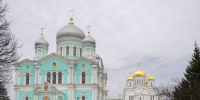 Управляющий Нижегородской епархией возглавил в Серафимо-Дивеевском монастыре утреню с акафистом Пресвятой Богородице - Нижегородская епархия