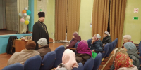 Клирик Борского благочиния провел духовную беседу с читателями библиотеки поселка Керженец - Нижегородская епархия