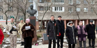 Память Героя Советского Союза Николая Сутягина на торжественном митинге почтили нижегородцы и родственники летчика из Бутурлинского района - Газета День города. Нижний Новгород