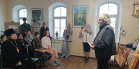 Помощник благочинного Дивеевского округа принял участие в открытии выставки в монастырской детской школе художественных ремесел - Нижегородская епархия