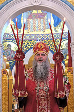 В Светлую среду сонм архипастырей Русской Православной Церкви совершил Божественную литургию в Серафимо-Дивеевском монастыре