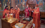 Митрополит Георгий совершил Божественную литургию и панихиду на Патриаршем подворье Дивеевского монастыря в Москве