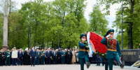 Глеб Никитин в День Победы возложил цветы к Вечному огню в Нижегородском кремле - НТА-Приволжье