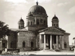 В 1963–1967 годах в соборе был склад химреагентов