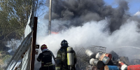 Появились фото с места крупного пожара на бывшем химзаводе «Заря» в Дзержинске - Newsroom24.Ru