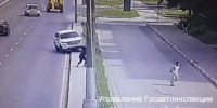 Момент страшного ДТП с каршерингом в Нижнем Новгороде попал на камеру  - фото 1 - vGorodeN.Ru