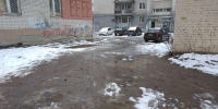 Обустроить безопасный проход к поликлинике №2 просят нижегородцы - НИА Нижний Новгород