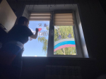 В небе, на груди, в сердце: масштабная череда патриотических и праздничных акций прошла в День государственного флага в Нижегородской области