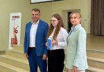 Церемония вручения паспортов школьникам состоялась в Советском районе в День Государственного флага России