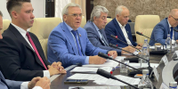 Евгений Люлин: «Молодёжь должна видеть перспективы для роста в своих регионах» - Законодательное Собрание