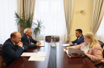 Спикер ЗСНО познакомился с участником программы «Герои» Молгачевым
