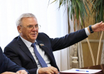 Спикер ЗСНО познакомился с участником программы «Герои» Молгачевым