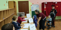 Первые избиратели проголосовали за кандидатов в депутаты городской Думы - Нижегородская правда