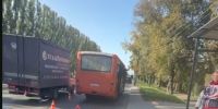 Пенсионерку увезли на  скорой  после поездки в нижегородском автобусе - фото 1 - vGorodeN.Ru