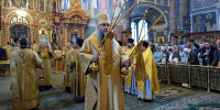 Митрополит Георгий совершил богослужения в Троицком соборе Серафимо-Дивеевского монастыря - Свято-Троицкий Серафимо-Дивеевский монастырь