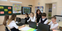 Исследование: более трети россиян считают профессию учителя престижной - Время Н