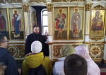 Подопечные центра реабилитации подростков с ограниченными возможностями посетили главный храм Московского благочиния