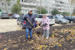 Субботник во дворе, благоустроенном по проекту «Вам решать!», провели жители Канавинского района