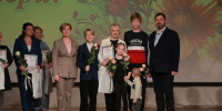В Дзержинске прошел праздничный концерт в честь Дня матери - Комсомольская Правда