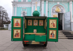 В Серафимо-Дивеевском монастыре освящена мобильная часовня, которая отправится в зону проведения СВО