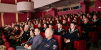 Юрий Шалабаев в ходе торжественного мероприятия, посвященного Дню героев Отечества, поздравил нижегородцев-участников СВО, военнослужащих, ветеранов - Газета День города. Нижний Новгород