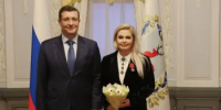 Глеб Никитин вручил медаль ордена "За заслуги перед Отечеством" II степени  Ольге Гусевой - Министерство международных и межрегиональных связей